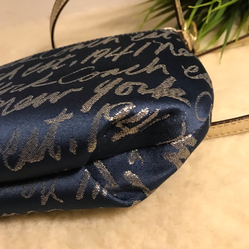 In Like-New Coach Poppy Signature Script Lurex Bl… - image 4